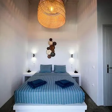 Cosy Villa With Infinity Pool And Amazing View Kíthnos Esterno foto
