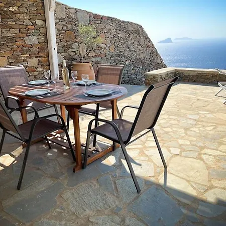 Cosy Villa With Infinity Pool And Amazing View Kíthnos Esterno foto