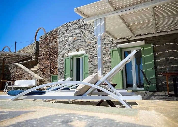 Cosy Villa With Infinity Pool And Amazing View