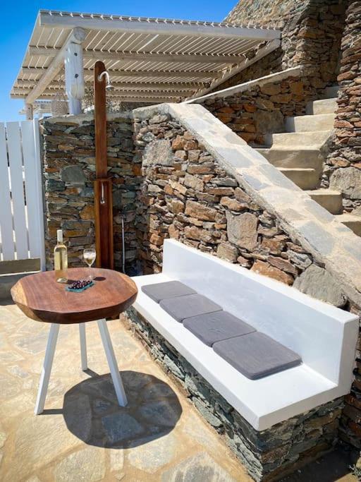 Ferienhaus Cosy With Infinity Pool And Amazing View Kíthnos